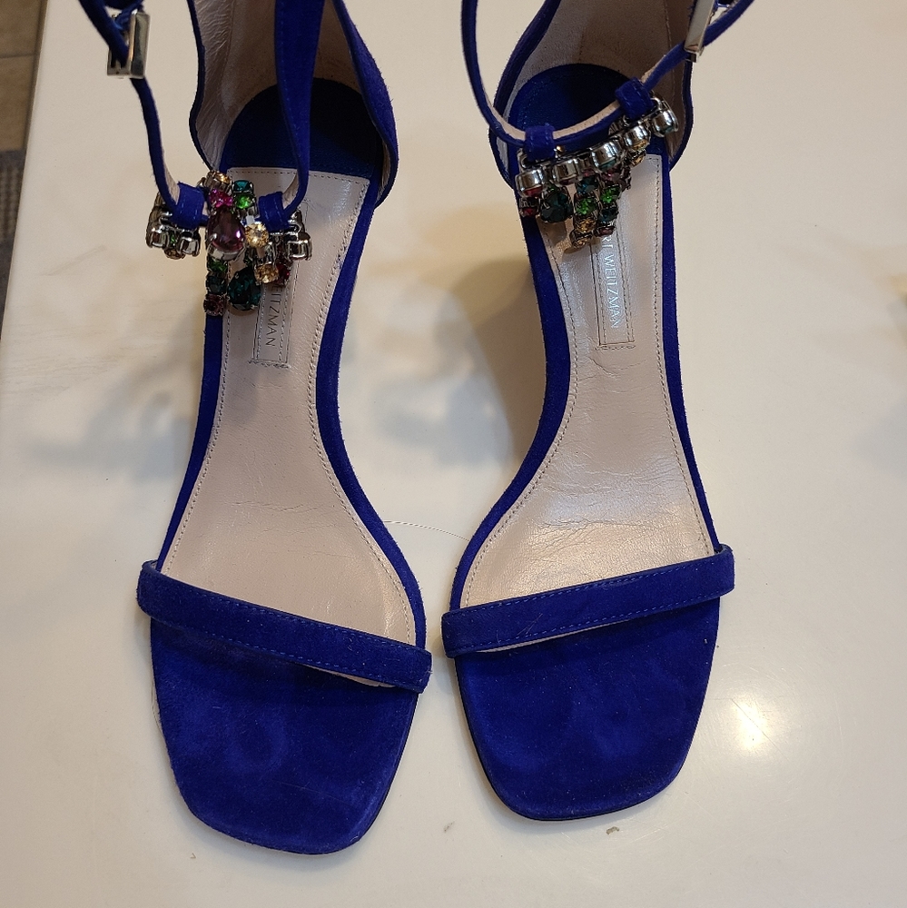 Stuart Weitzman 5.5